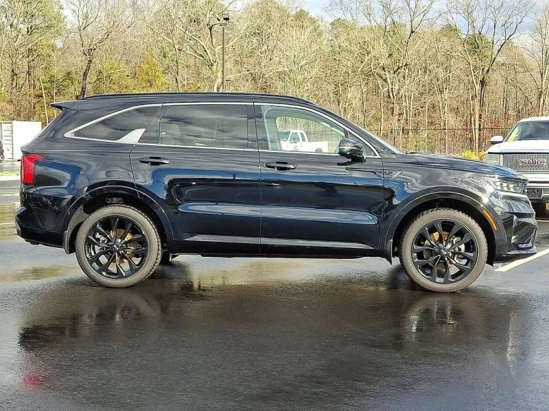 2021 Kia Sorento - Image 7 of 12