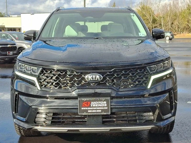2021 Kia Sorento - Image 2 of 12