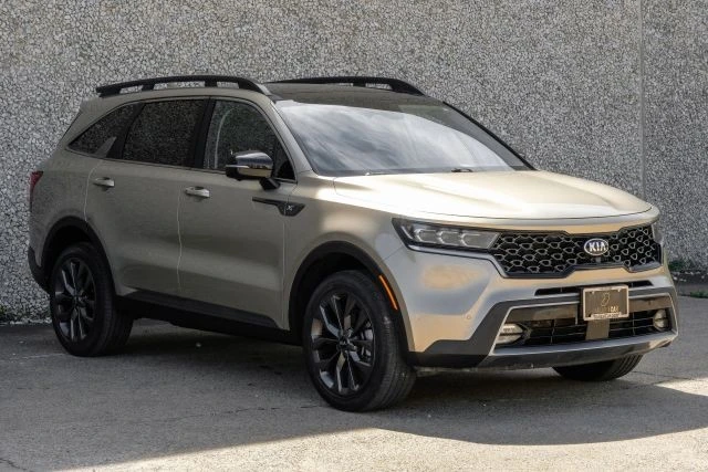 2021 Kia Sorento - Image 8 of 21