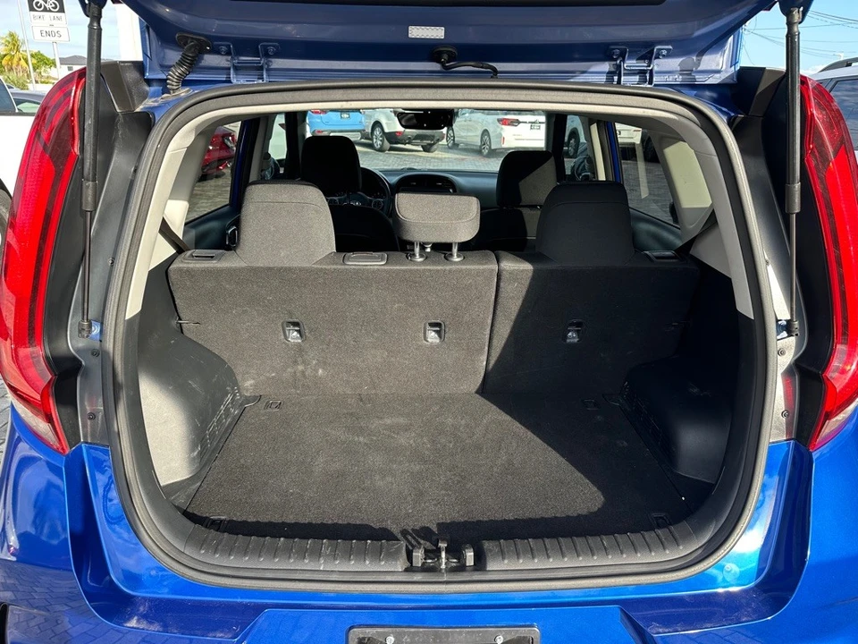 2021 Kia Soul - Image 7 of 21