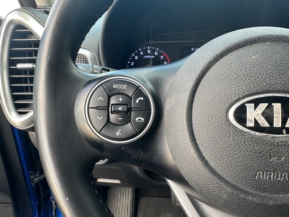 2021 Kia Soul - Image 15 of 21