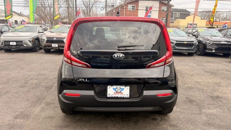 2021 Kia Soul - Image 6 of 12