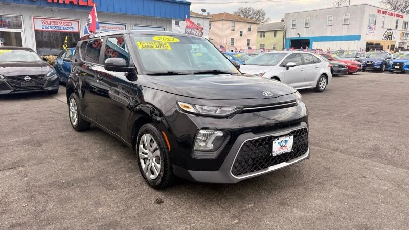 2021 Kia Soul - Image 2 of 12