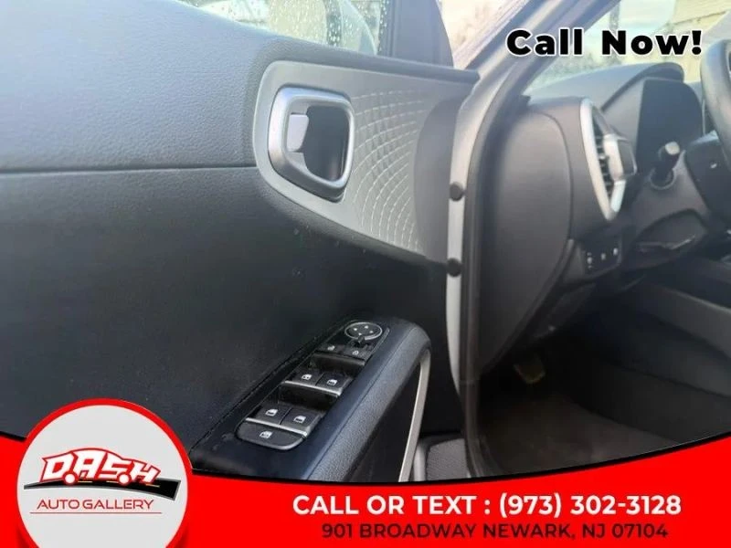 2021 Kia Soul - Image 11 of 12