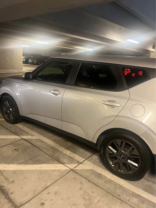 2021 Kia Soul - Image 7 of 8