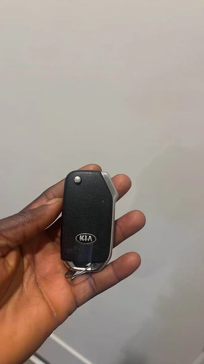 2021 Kia Soul - Image 2 of 8