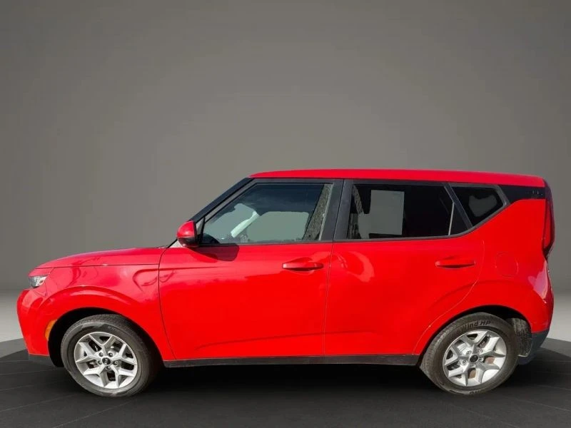 2021 Kia Soul - Image 8 of 12