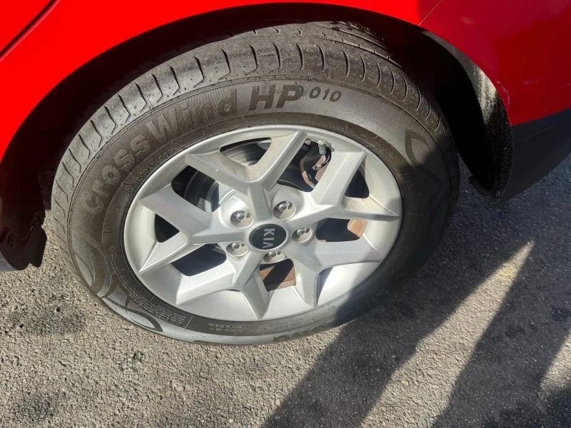 2021 Kia Soul - Image 9 of 12