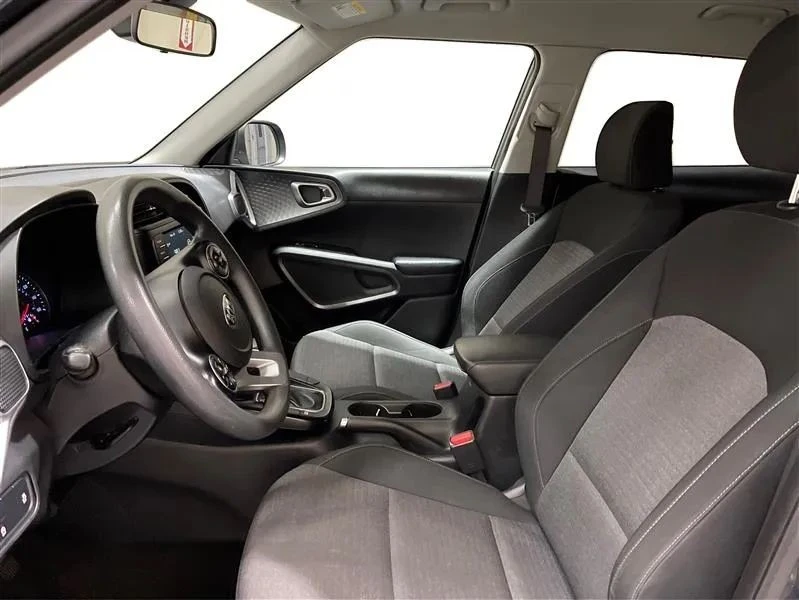 2021 Kia Soul - Image 9 of 12