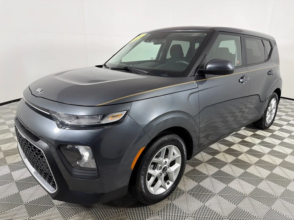 2021 Kia Soul - Image 8 of 21