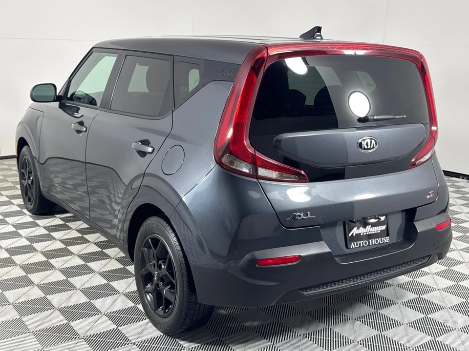 2021 Kia Soul - Image 7 of 12