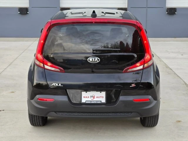 2021 Kia Soul - Image 12 of 21
