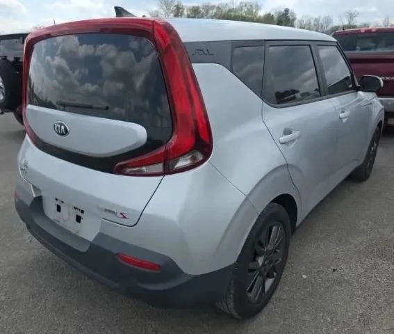 2021 Kia Soul - Image 3 of 6