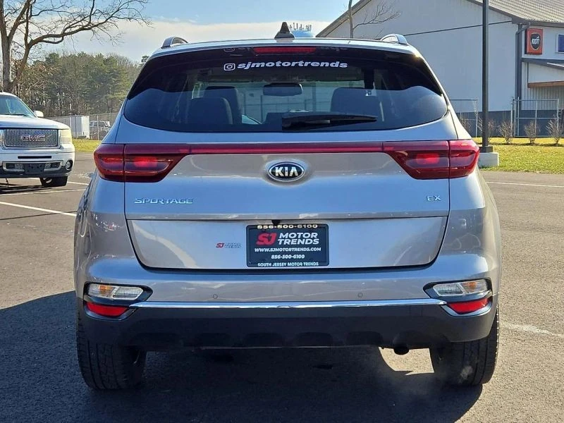 2021 Kia Sportage - Image 5 of 12