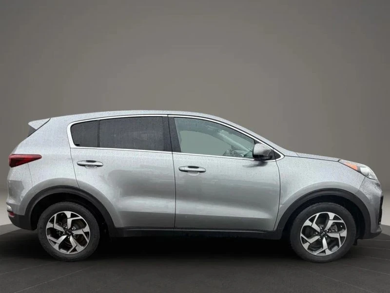 2021 Kia Sportage - Image 4 of 12