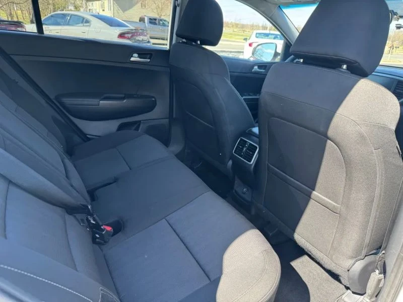 2021 Kia Sportage - Image 7 of 11