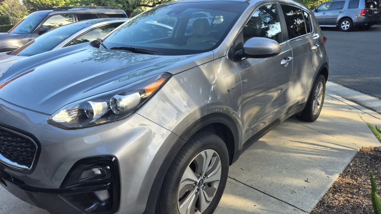2021 Kia Sportage - Image 7 of 12