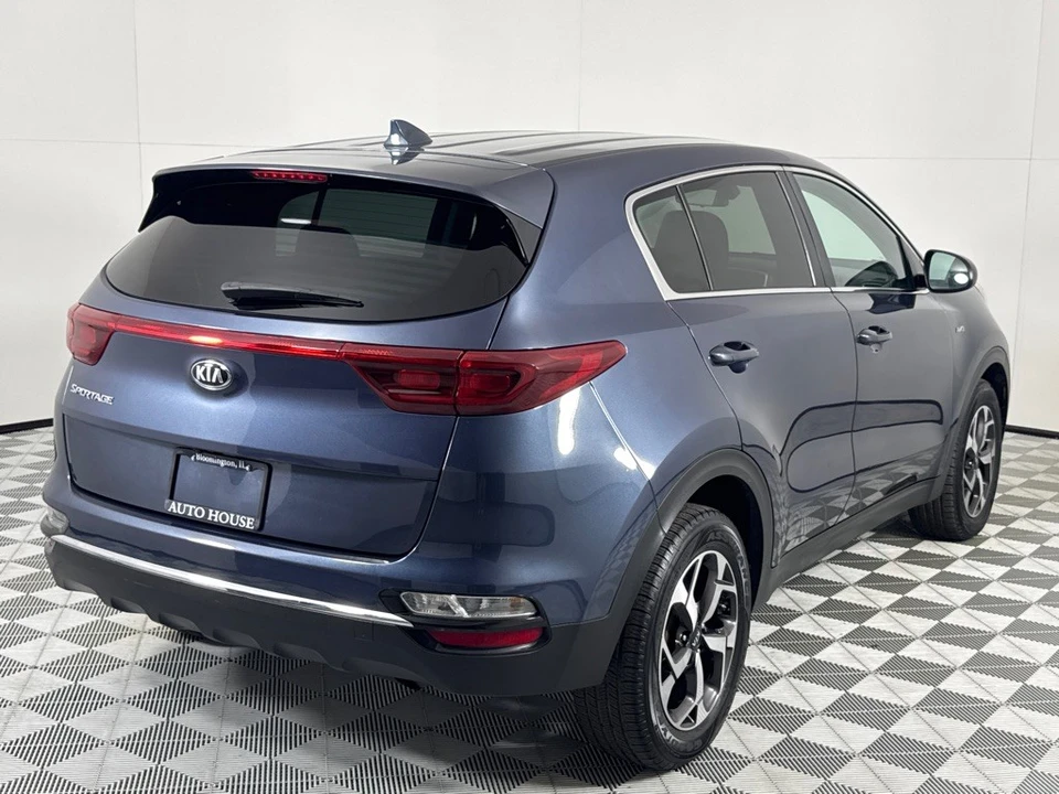 2021 Kia Sportage - Image 5 of 12