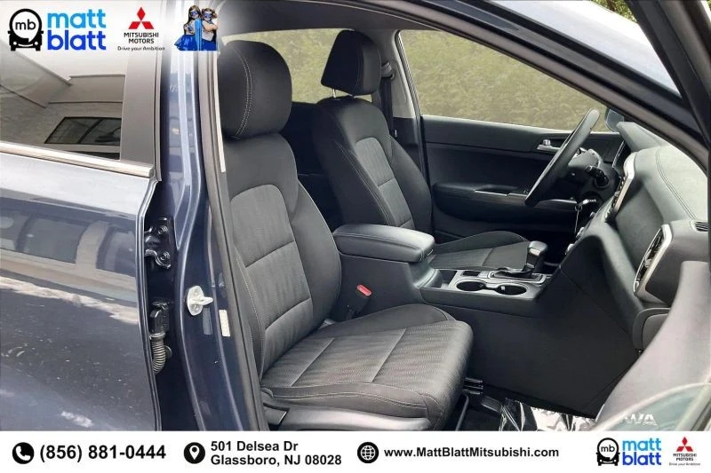 2021 Kia Sportage - Image 8 of 12