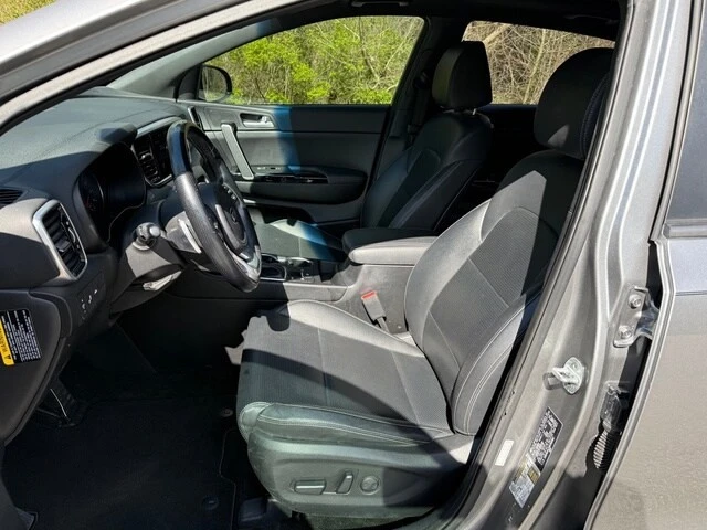 2021 Kia Sportage - Image 11 of 21