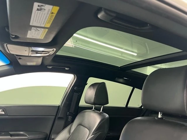 2021 Kia Sportage - Image 10 of 11