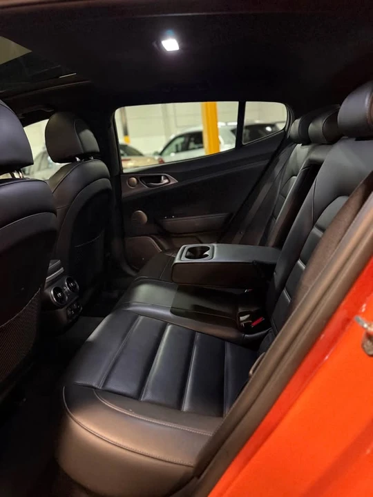 2021 Kia Stinger - Image 11 of 20