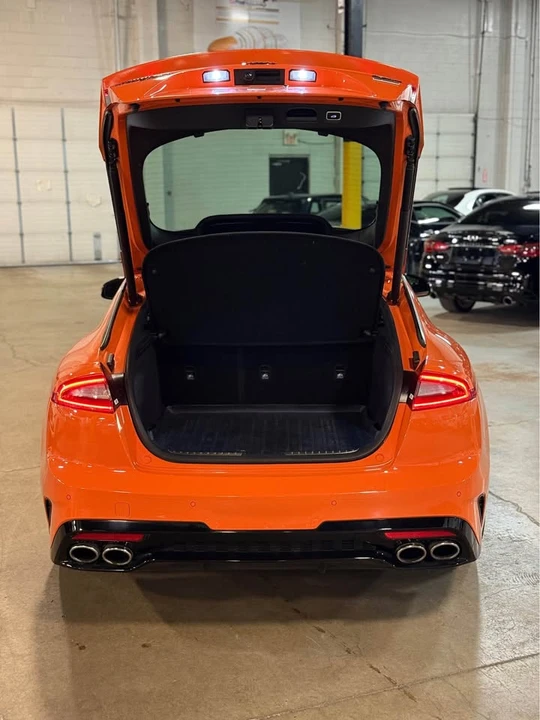 2021 Kia Stinger - Image 7 of 20