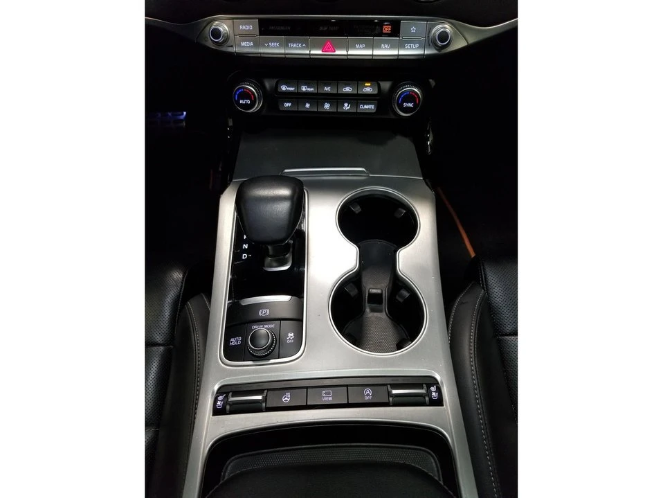 2021 Kia Stinger - Image 14 of 20
