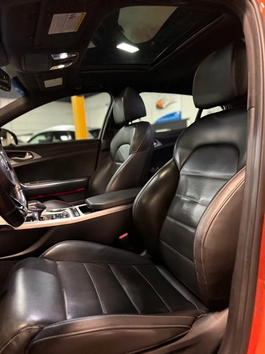 2021 Kia Stinger - Image 12 of 20