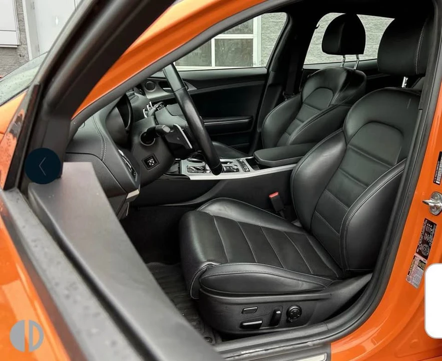 2021 Kia Stinger - Image 5 of 9