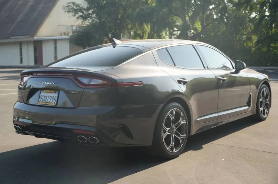 2021 Kia Stinger - Image 9 of 20