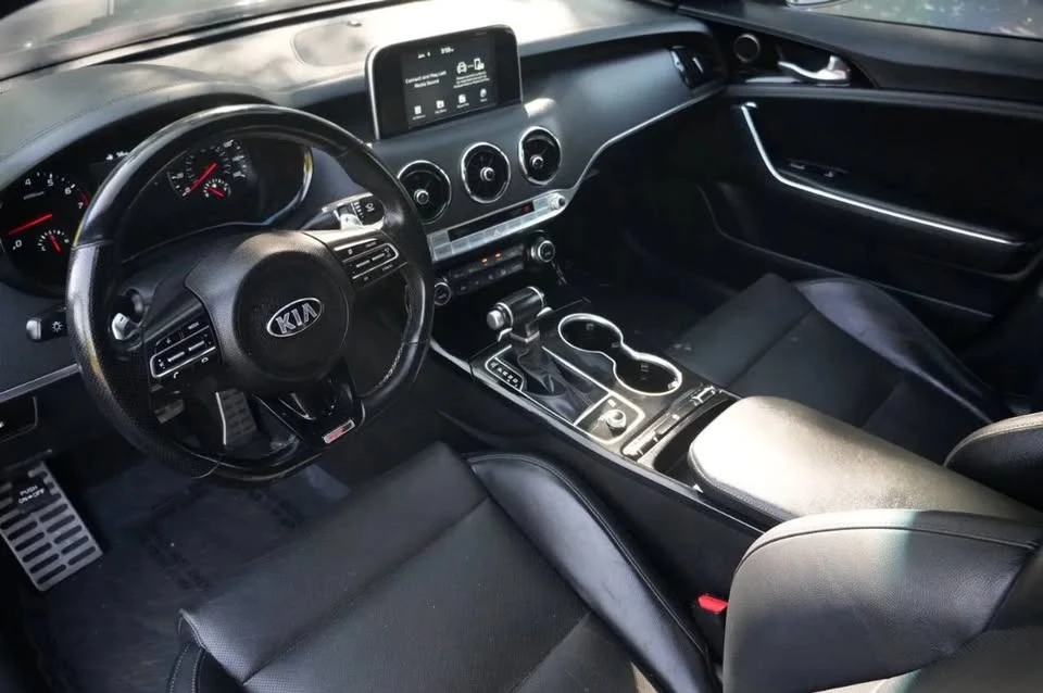 2021 Kia Stinger - Image 12 of 20