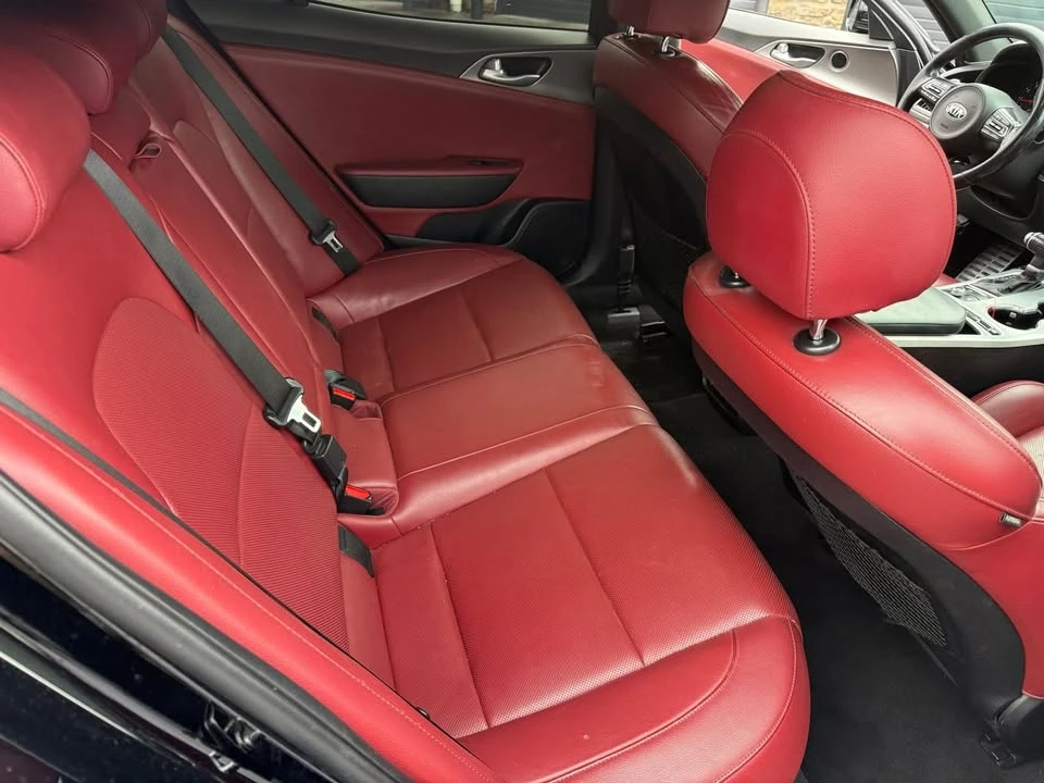 2021 Kia Stinger - Image 10 of 12