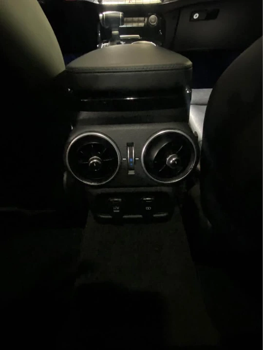 2021 Kia Stinger - Image 13 of 16