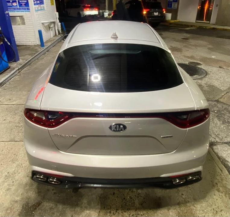 2021 Kia Stinger - Image 6 of 16