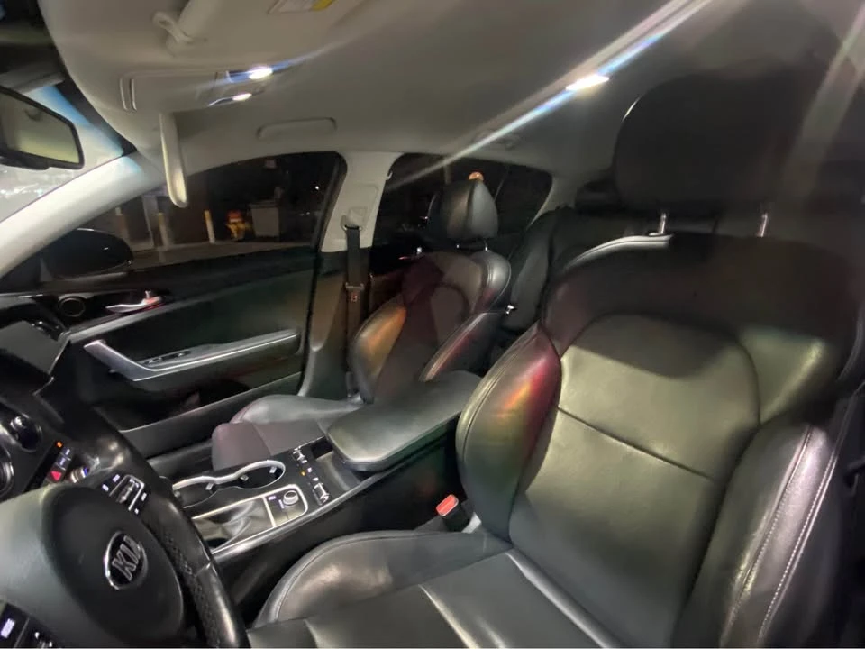 2021 Kia Stinger - Image 7 of 16