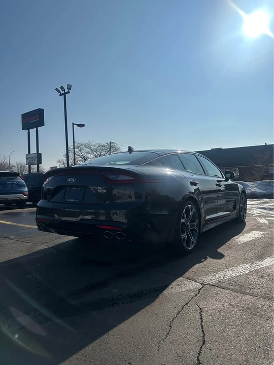 2021 Kia Stinger - Image 3 of 6