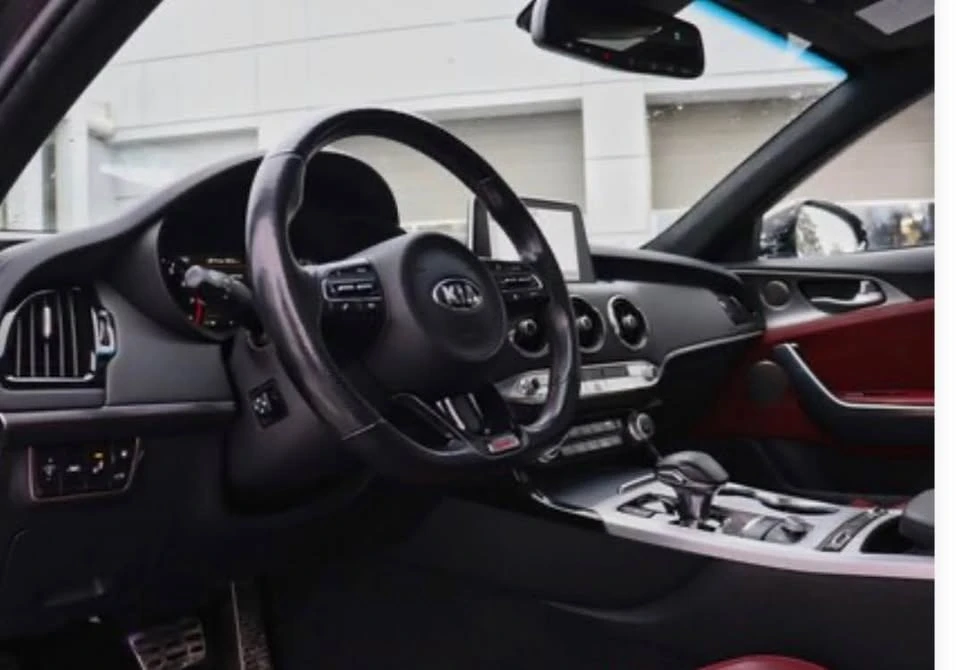 2021 Kia Stinger - Image 7 of 13