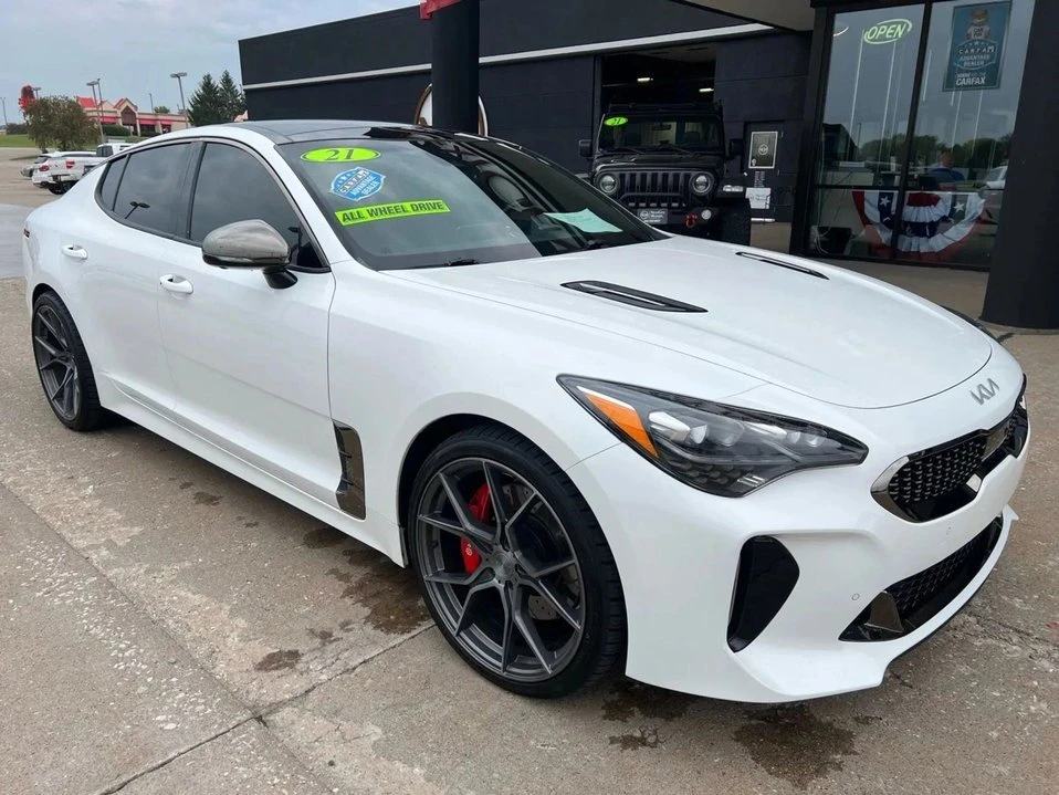 2021 Kia Stinger - Image 5 of 19