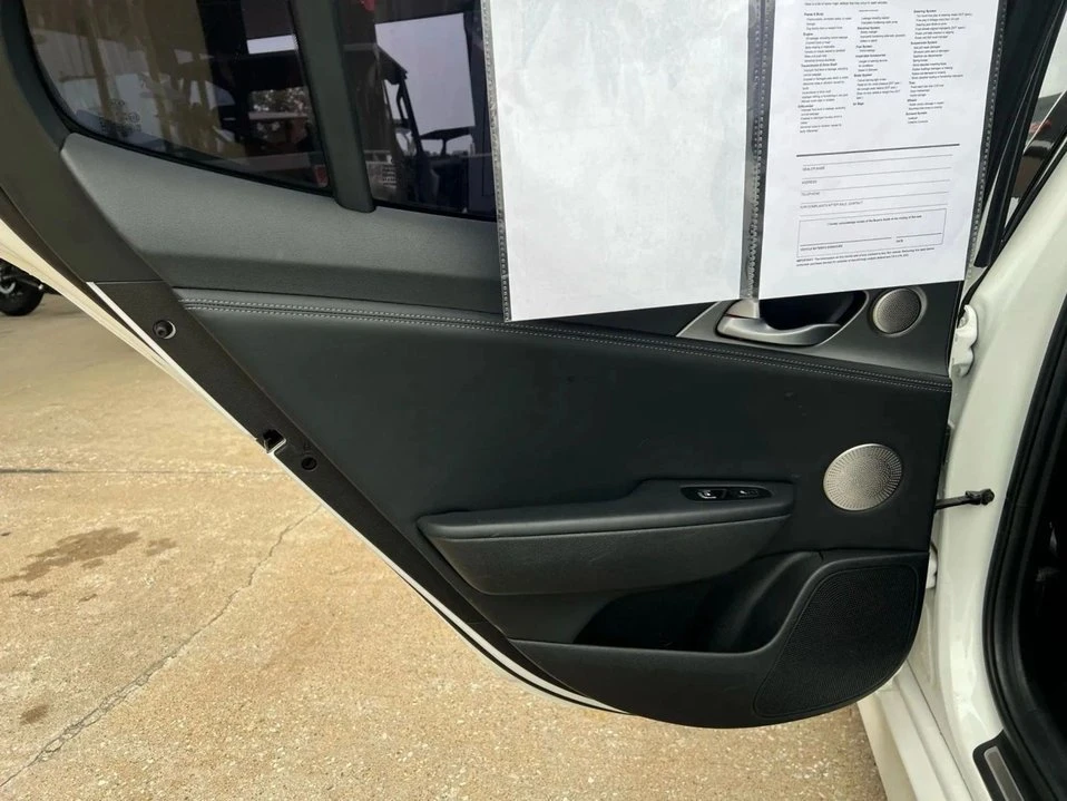 2021 Kia Stinger - Image 13 of 19