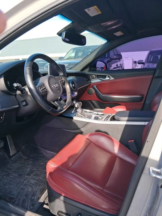 2021 Kia Stinger - Image 5 of 7
