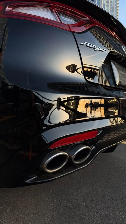2021 Kia Stinger - Image 13 of 19