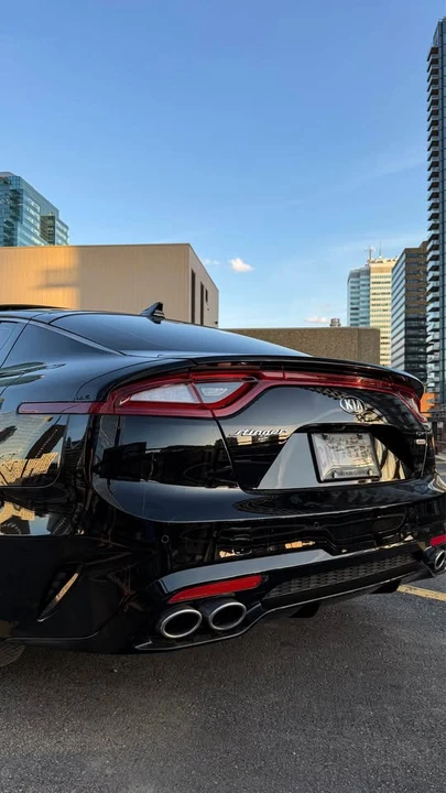 2021 Kia Stinger - Image 8 of 19