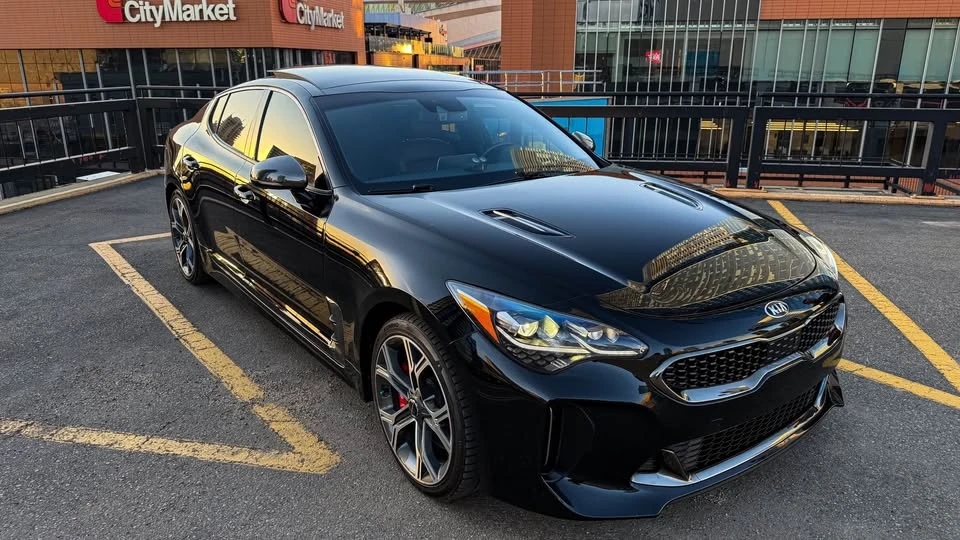2021 Kia Stinger - Image 18 of 19