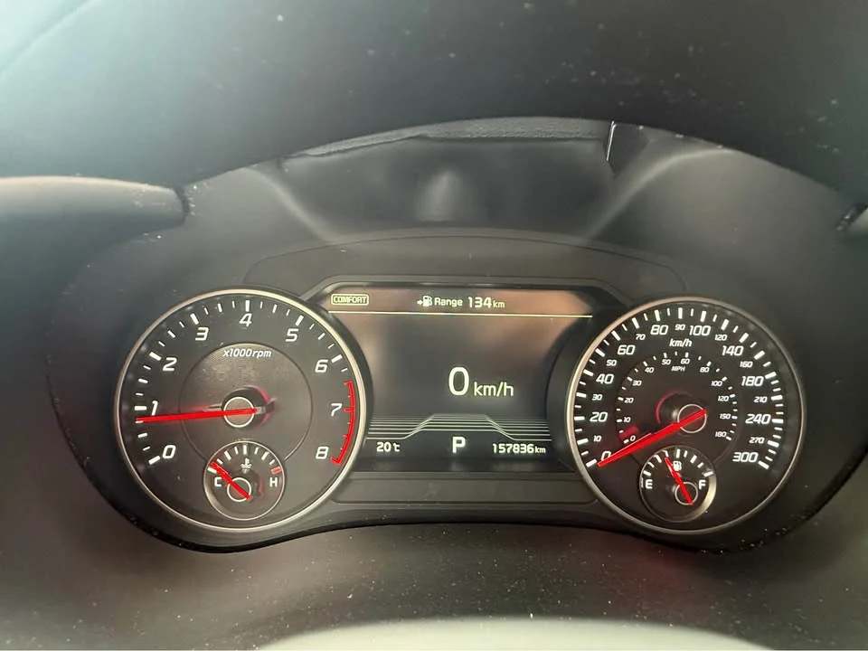 2021 Kia Stinger - Image 12 of 14