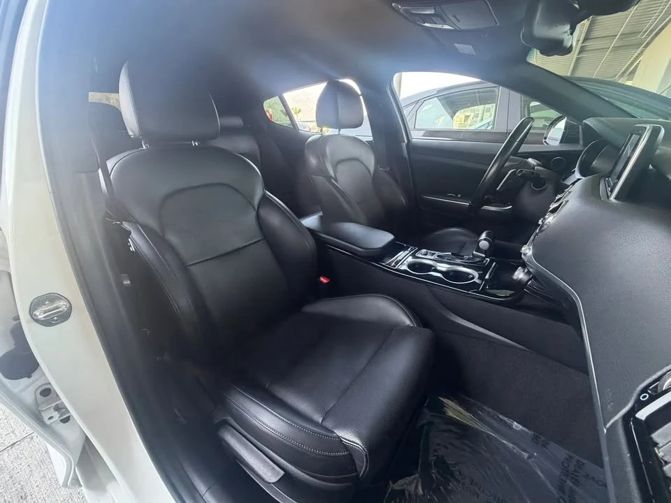 2021 Kia Stinger - Image 19 of 20