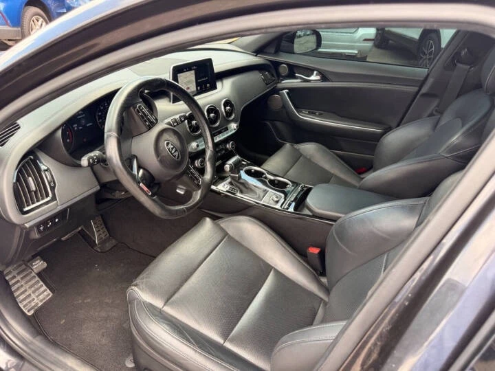 2021 Kia Stinger - Image 7 of 13