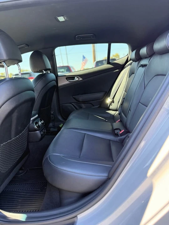 2021 Kia Stinger GT - Image 8 of 12