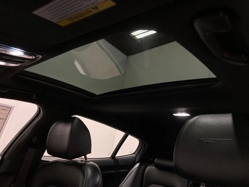 2021 Kia Stinger GT - Image 15 of 20