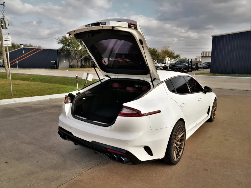 2021 Kia Stinger GT - Image 6 of 20